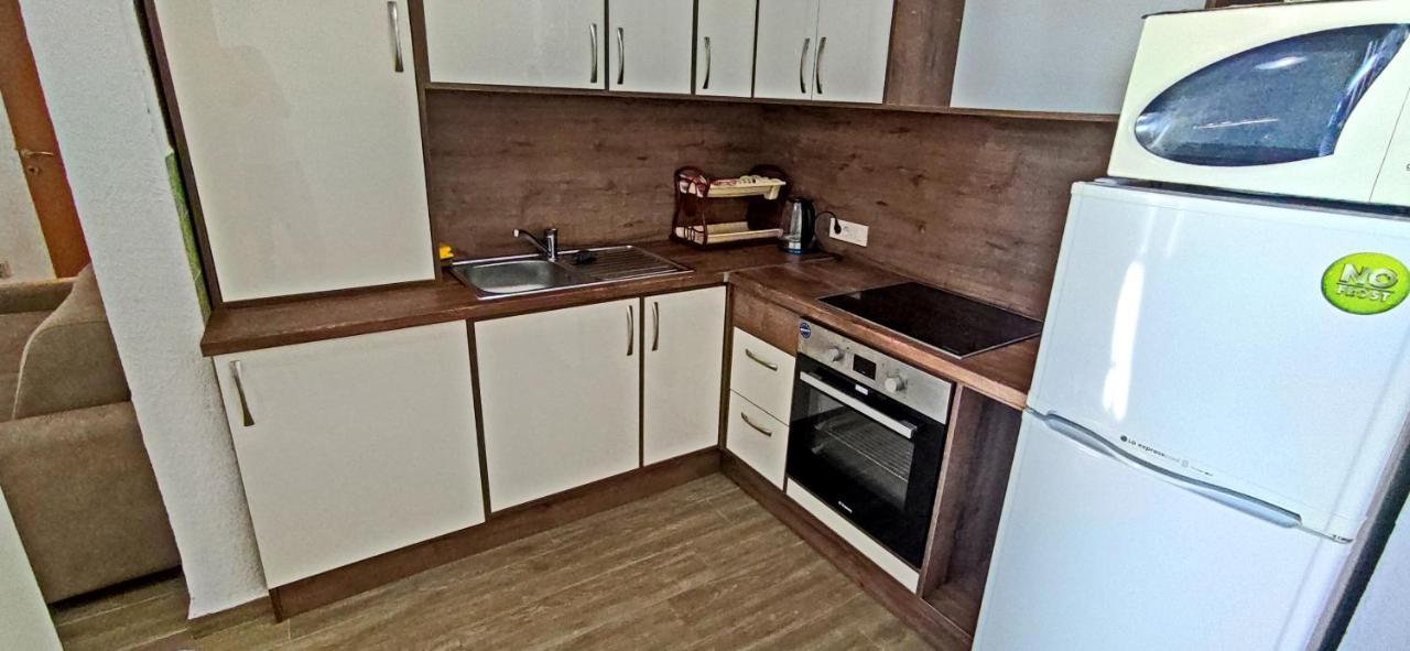 Apartments Abramovic 2 Сутоморе Екстериор снимка