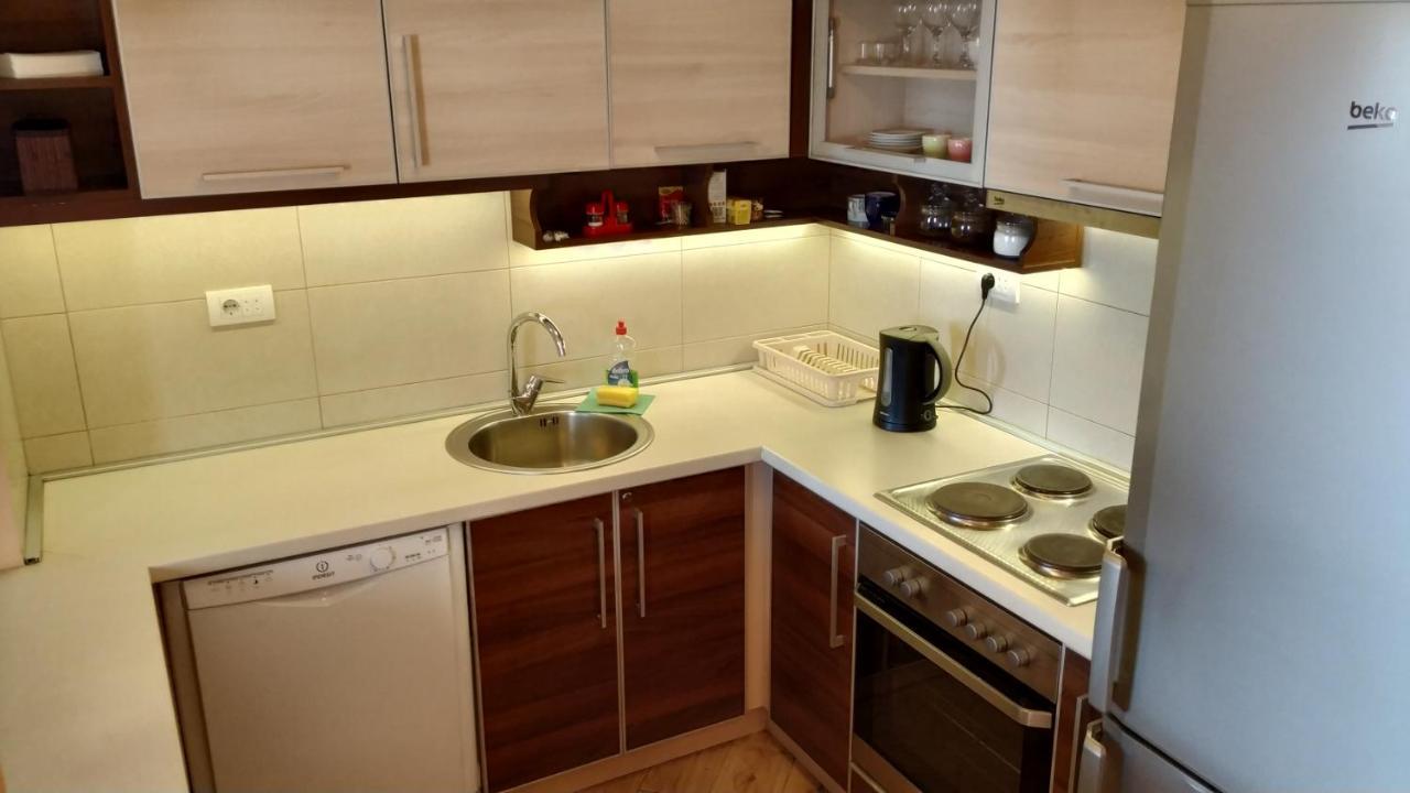 Apartments Abramovic 2 Сутоморе Екстериор снимка
