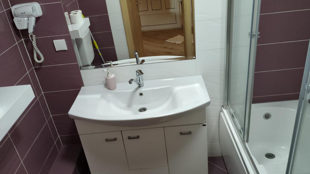 Apartments Abramovic 2 Сутоморе Екстериор снимка